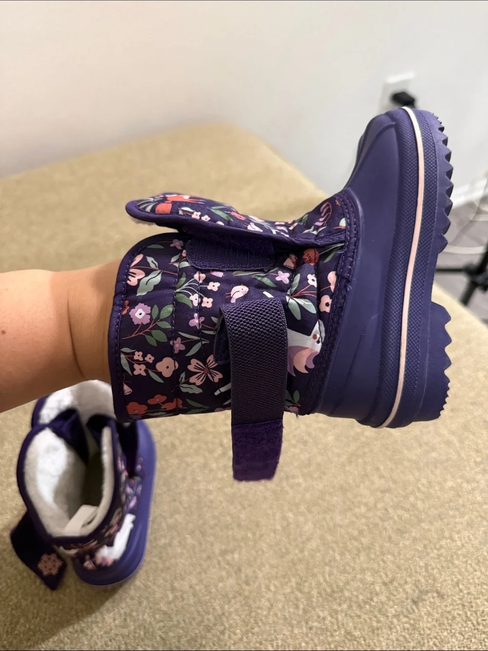 The Children's Place Navy Purple Floral Snow Boots with Pink Accents Sz 7